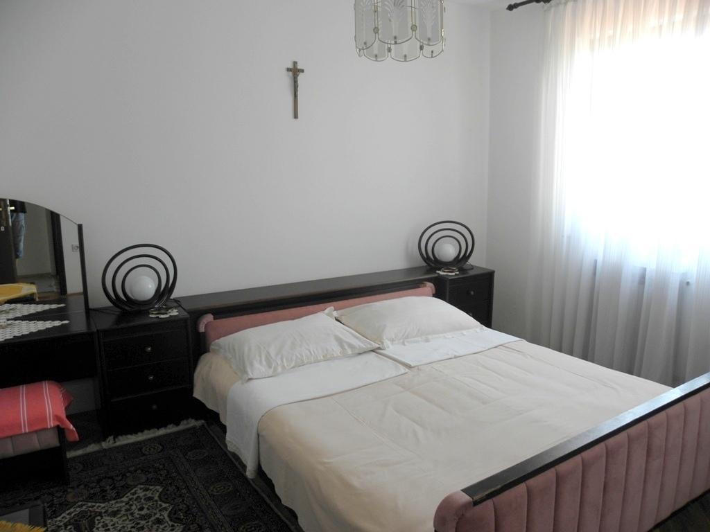 Holiday Home Vjeka Rab Town Zimmer foto